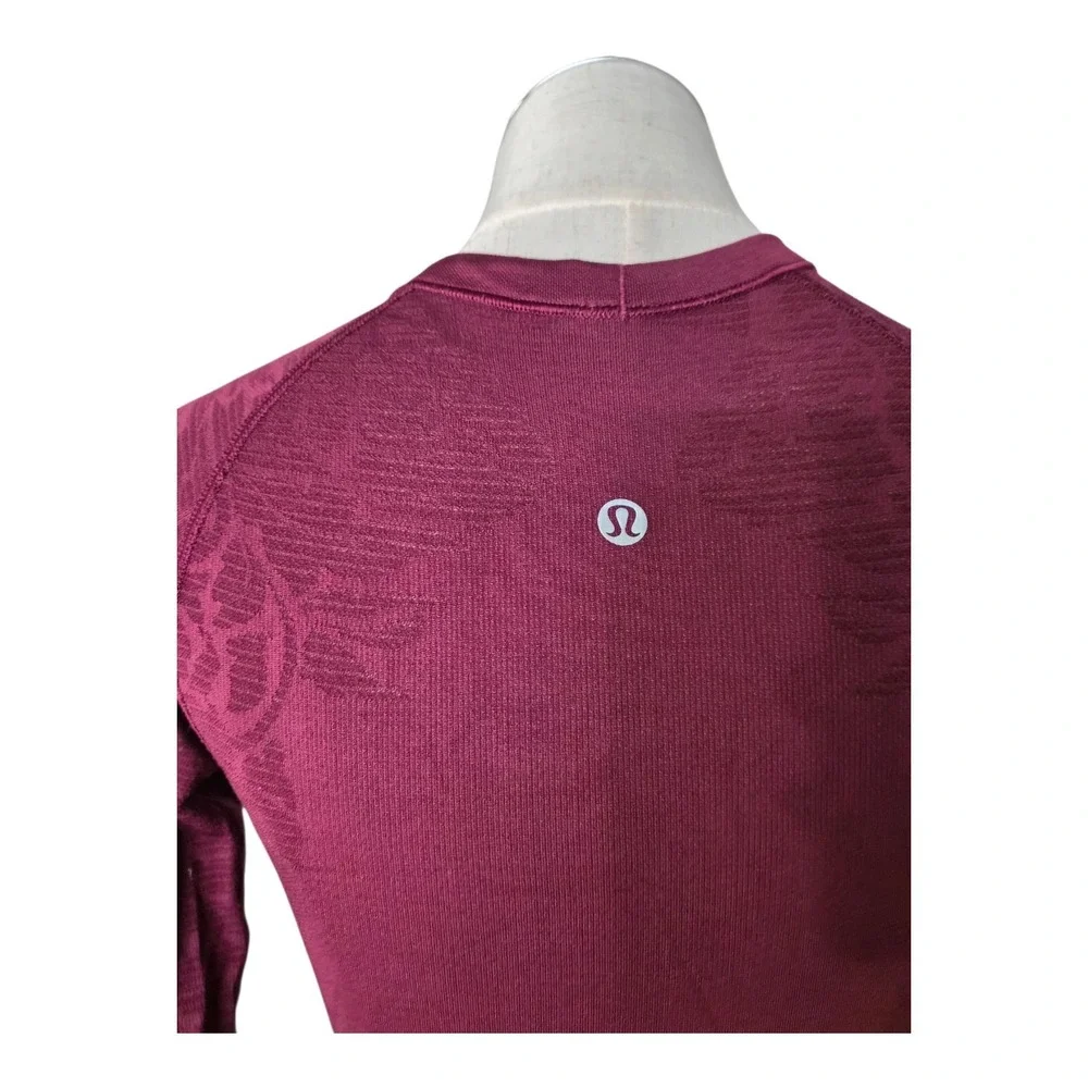 Lululemon Swiftly Tech Long Sleeve Size 4 Burgundy Rose Floral Jacquard Running